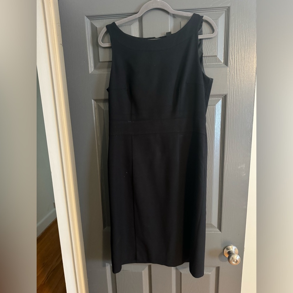 H&M sleeveless black knee length dress